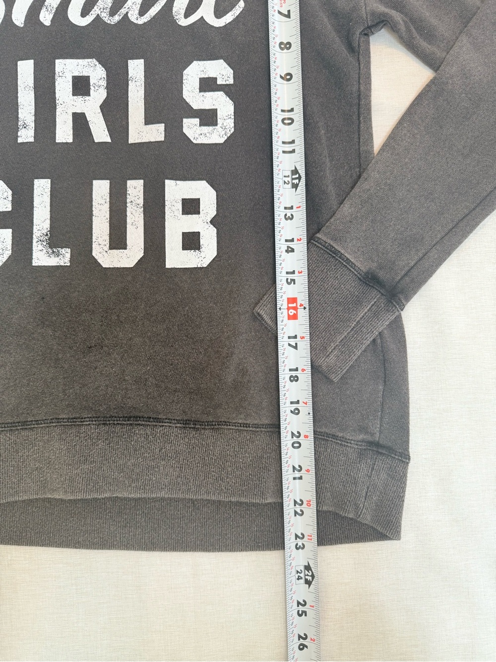 Justice Smart Girls Club Black Cropped Sweatshirt Pullover Size 14/16 EUC - Picture 5 of 9